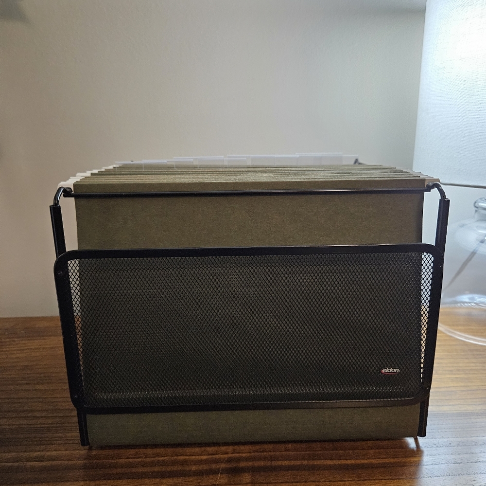 Eldon hanging file stand with hanging files